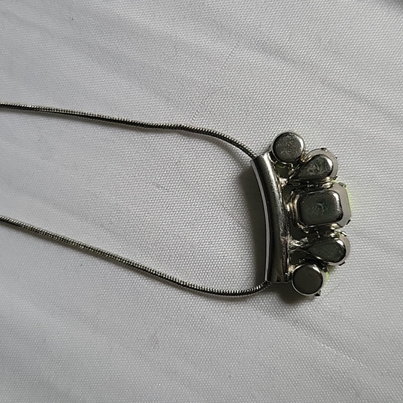 💛BOGO💛 Neon Necklace - Picture 4 of 4